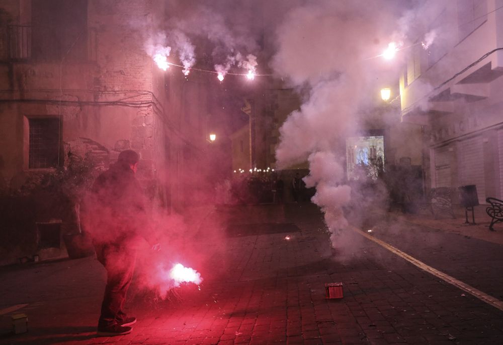 Procesión en Albalat dels Tarongers el día de su patrona.