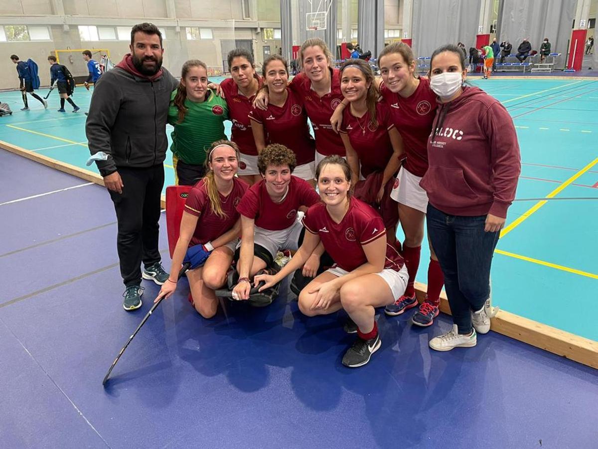 Finalizada la Primera División Femenina de hockey sala, y tras una competición muy igualada, el CH Xaloc ha sido el vencedor de la competición liguera.