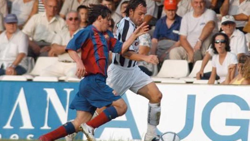 Messi visitó el feudo albinegro en la temporada 2004-05.