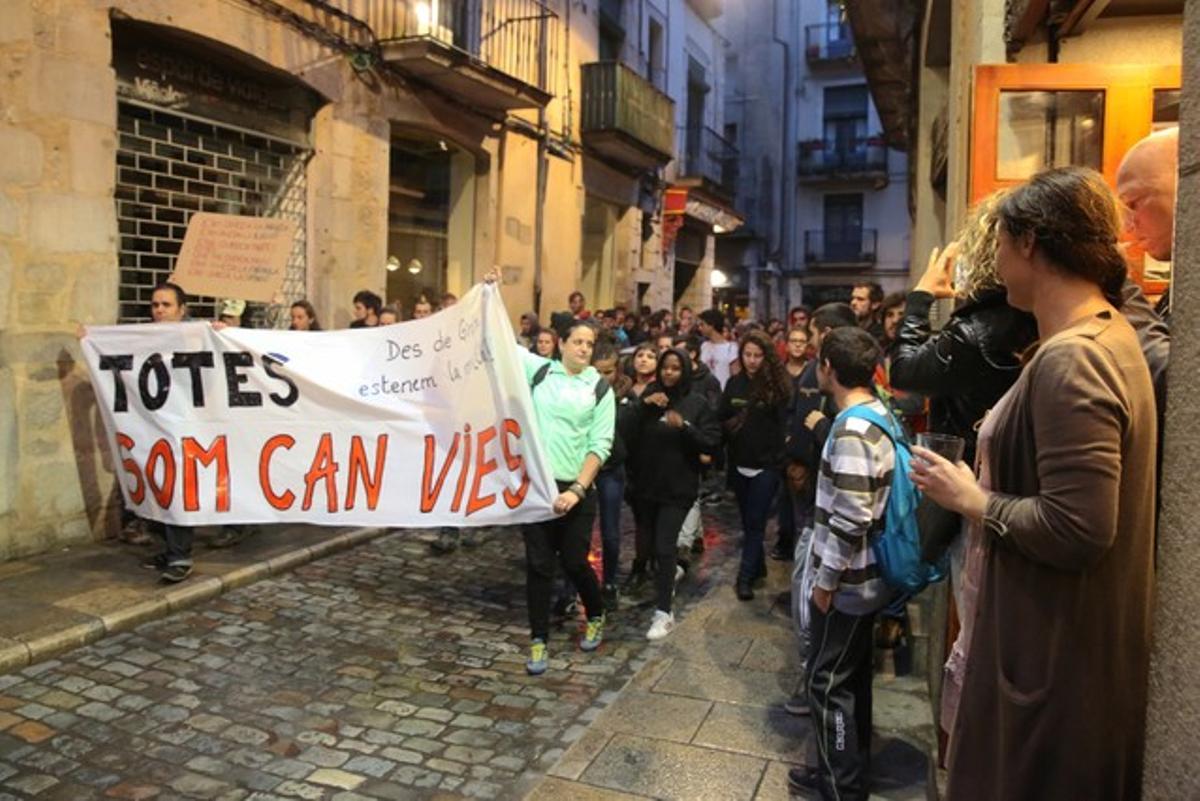 Manifestación en Girona en solidaridad con Can Vies