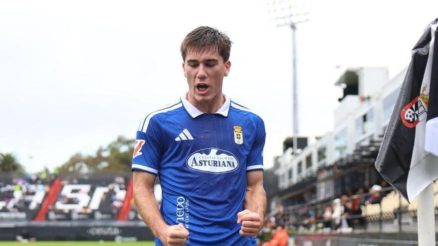 Samu Rodríguez, protagonista azul en Ceuta, explica su golazo: “Jiménez, Goti y yo hablamos de que dejaban espacio en la frontal…”