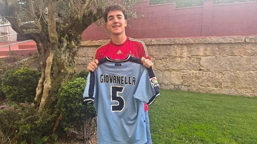 seta del Celta que Rodrigo perdió en Praza de América: «Aún quedan jóvenes con buen corazón»