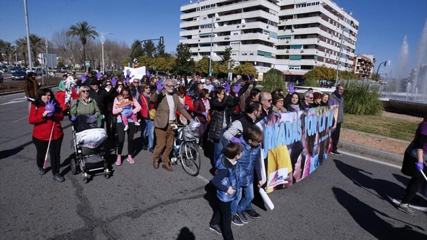 Una marcha urbana reivindica un plan integral para los barrios del Sur