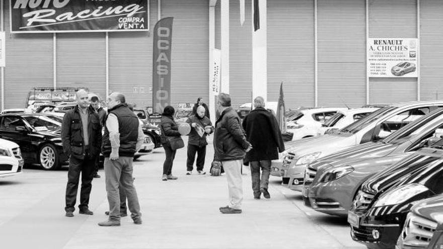 La Feria del Vehículo de Ocasión reúne más de 300 coches en su exposición