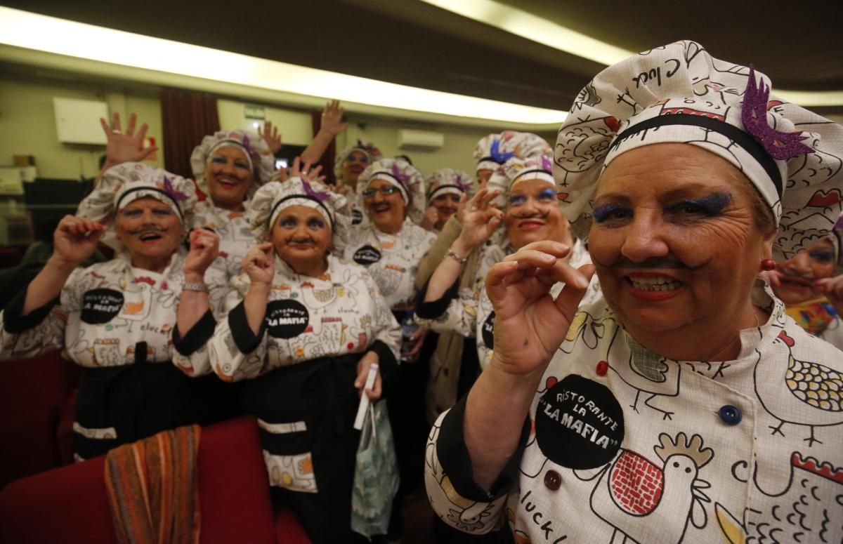 El Teatro Góngora acoge el carnaval para mayores