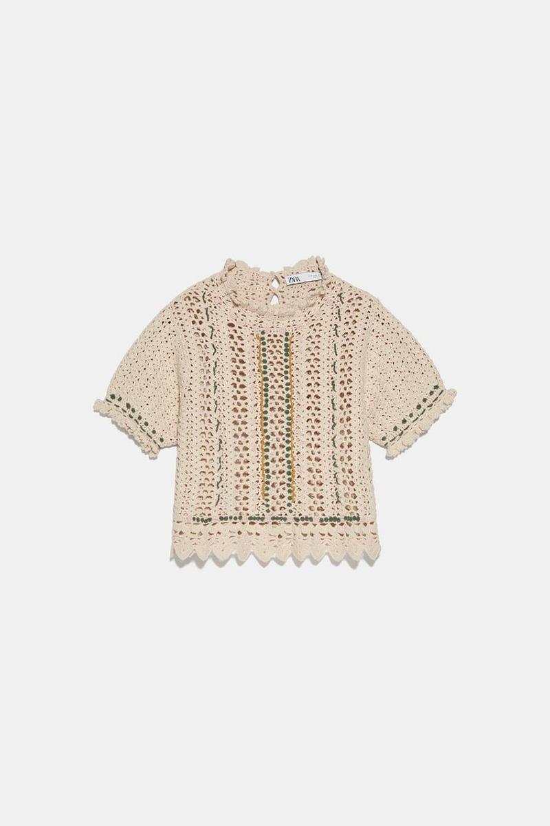 Top crochet de Zara. (Precio: 29,95 euros)