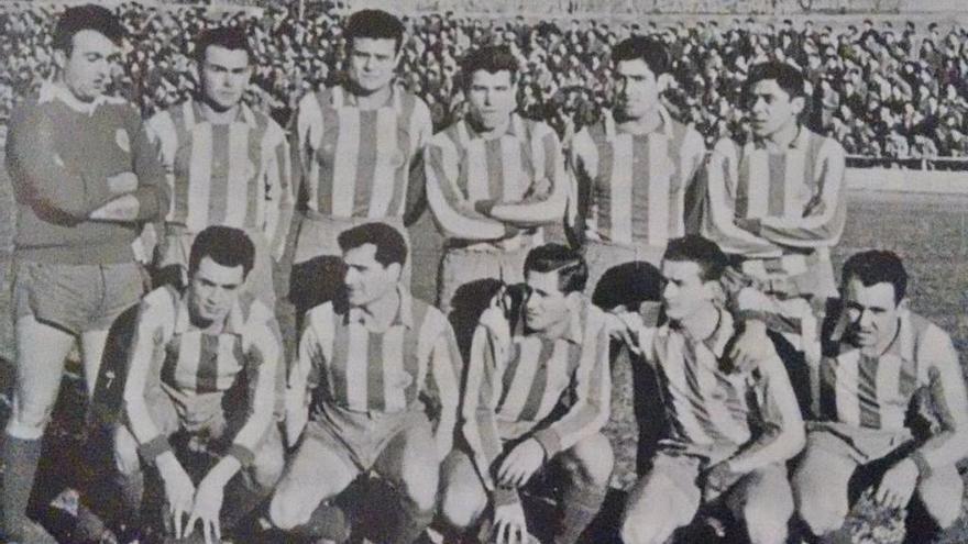 Una formació titular del Girona d&#039;aquella temporada 1957-58.