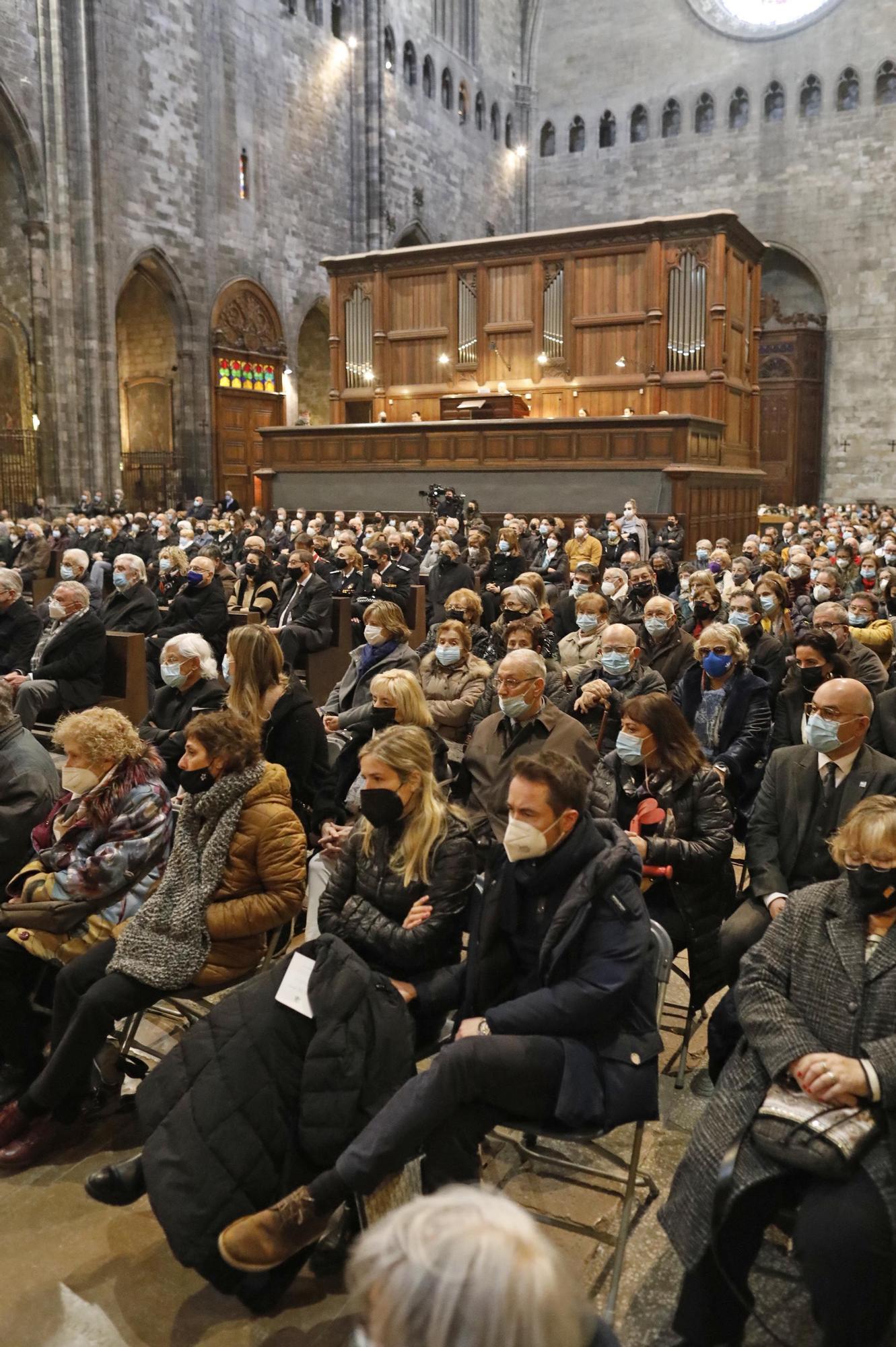 La Catedral de Girona s'omple per acomiadar Francesc Pardo