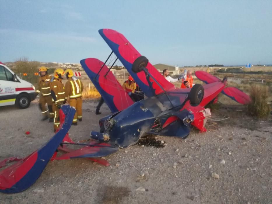 Un ultraligero colisiona contra un helicóptero en el aeródromo de Mutxamel.