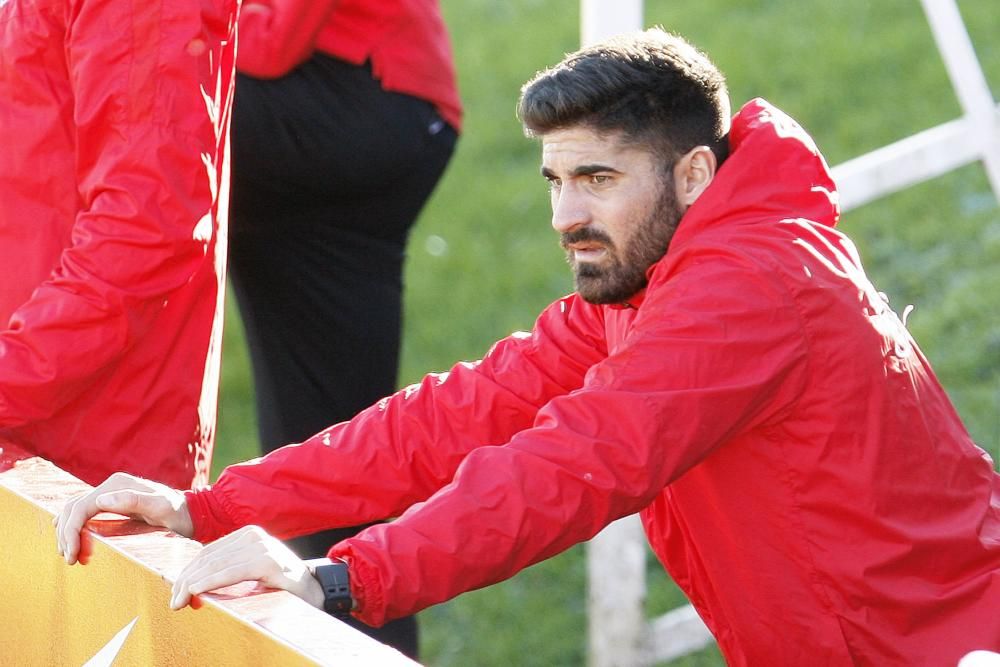 Entrenamiento del Sporting de Gijón con visita de Ángel María Villar