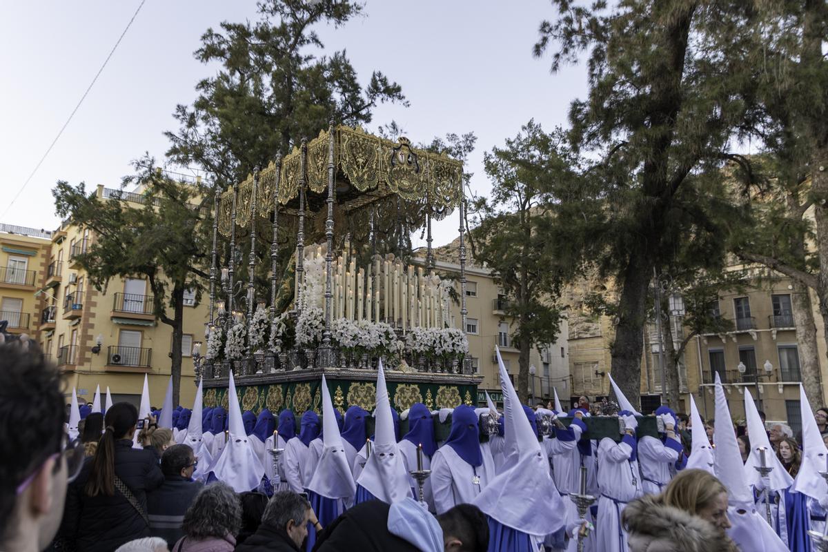 La procesión de Viernes Santo de Orihuela, en imágenes