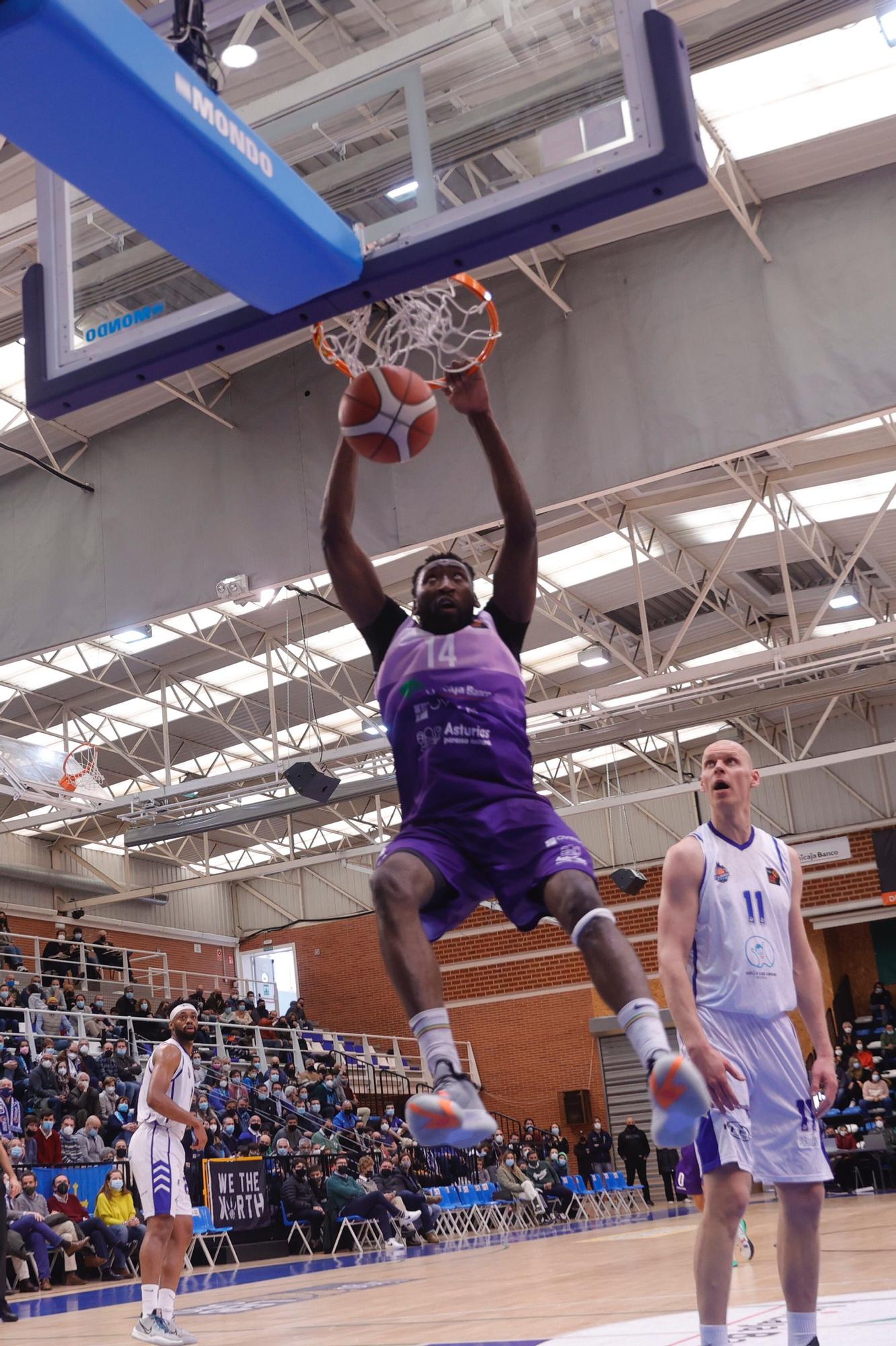 Victoria del Unicaja Banco Oviedo en Pumarín ante el Almansa (85-63)