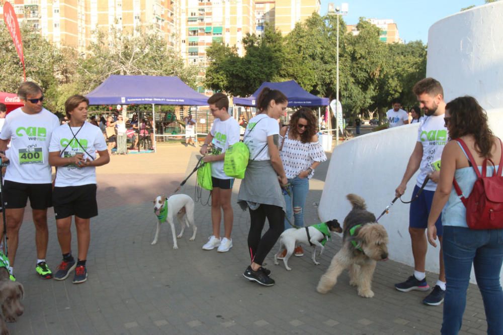 El Parque Huelin ha acogido la primera edición de un evento destinado a las mascotas y a sus dueños, con carreras en diversas categorías, actividades gratuitas y numerosos stands