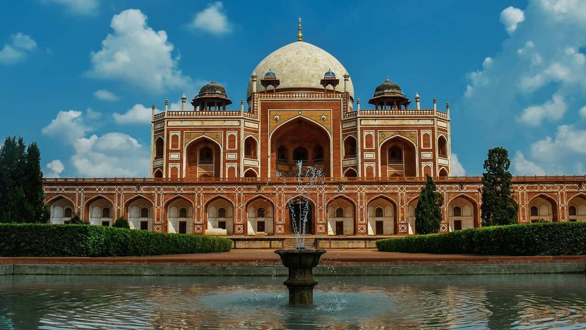 Delhi.