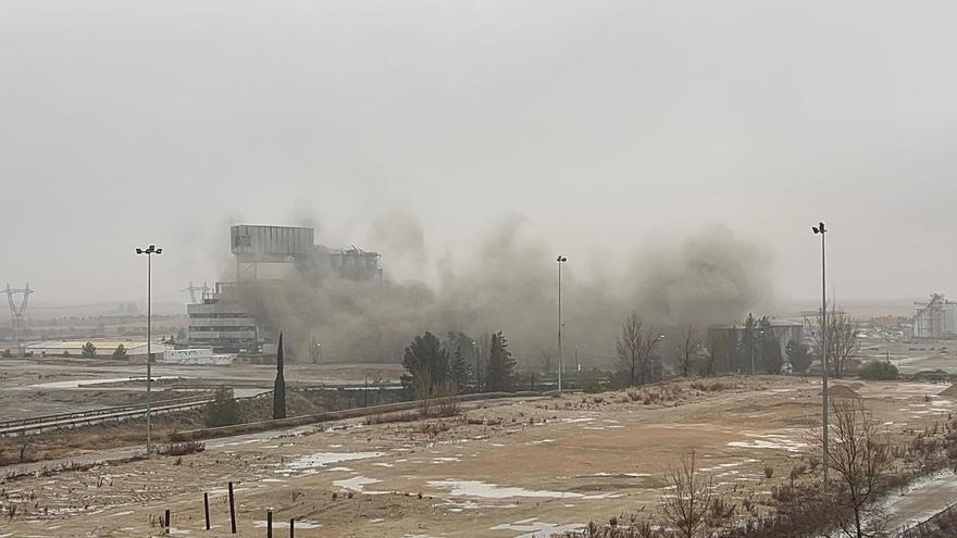 Así ha sido la voladura de la última caldera de la térmica de Andorra