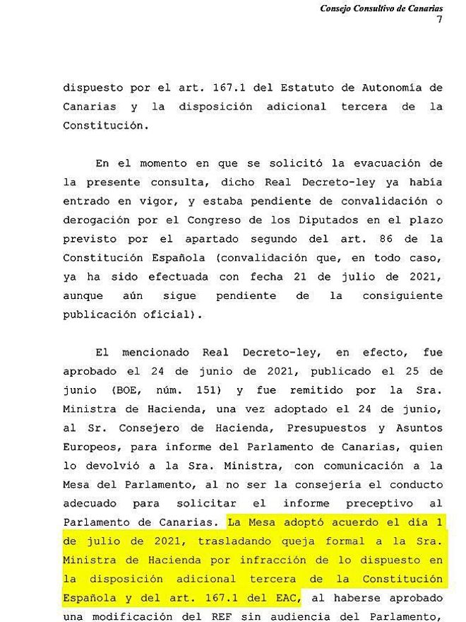 Montero ignora la queja del Parlamento por violar el Estatuto