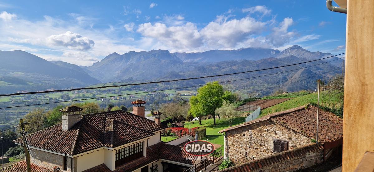 Venta de casa con terraza en Ribera de Arriba