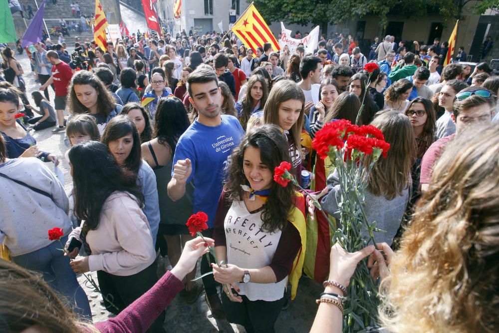 Els estudiants gironins surten al carrer contra l'aplicació de l'article 155