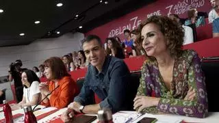 El ‘me too’ del PSOE se extiende tras el caso Salazar y se lleva por delante cargos públicos