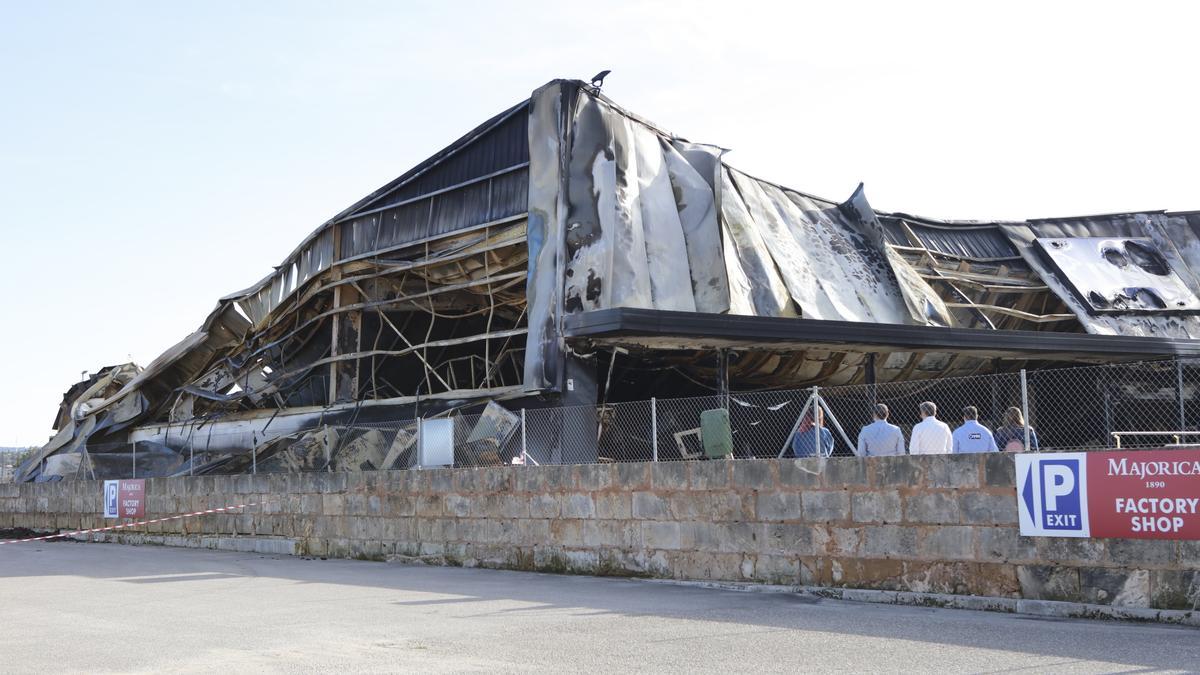 Großbrand auf Mallorca: Verwüstung bei Rossmann auf Mallorca