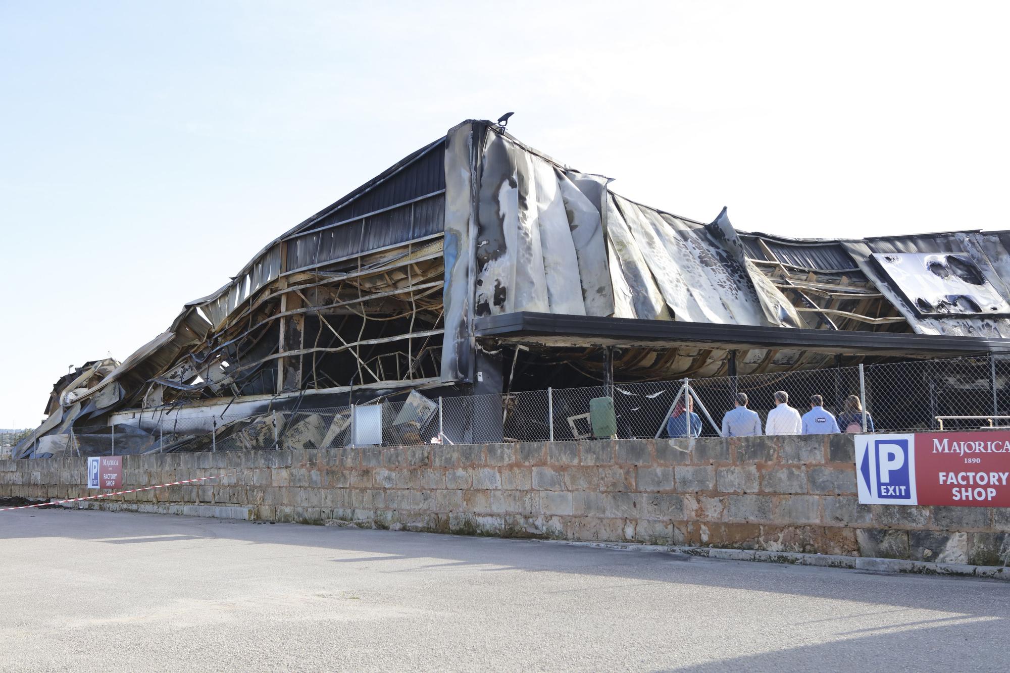 Großbrand auf Mallorca: Verwüstung bei Rossmann auf Mallorca