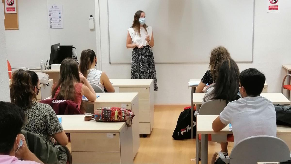 El equipo docente de Ceisal FP en Castellón promueve el esfuerzo y la responsabilidad entre su alumnado.