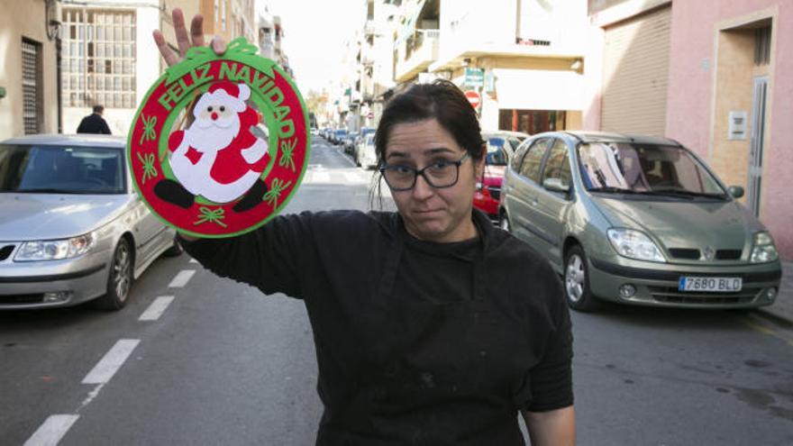 Los comerciantes de Alicante, indignados por el retraso en la instalación del alumbrado navideño