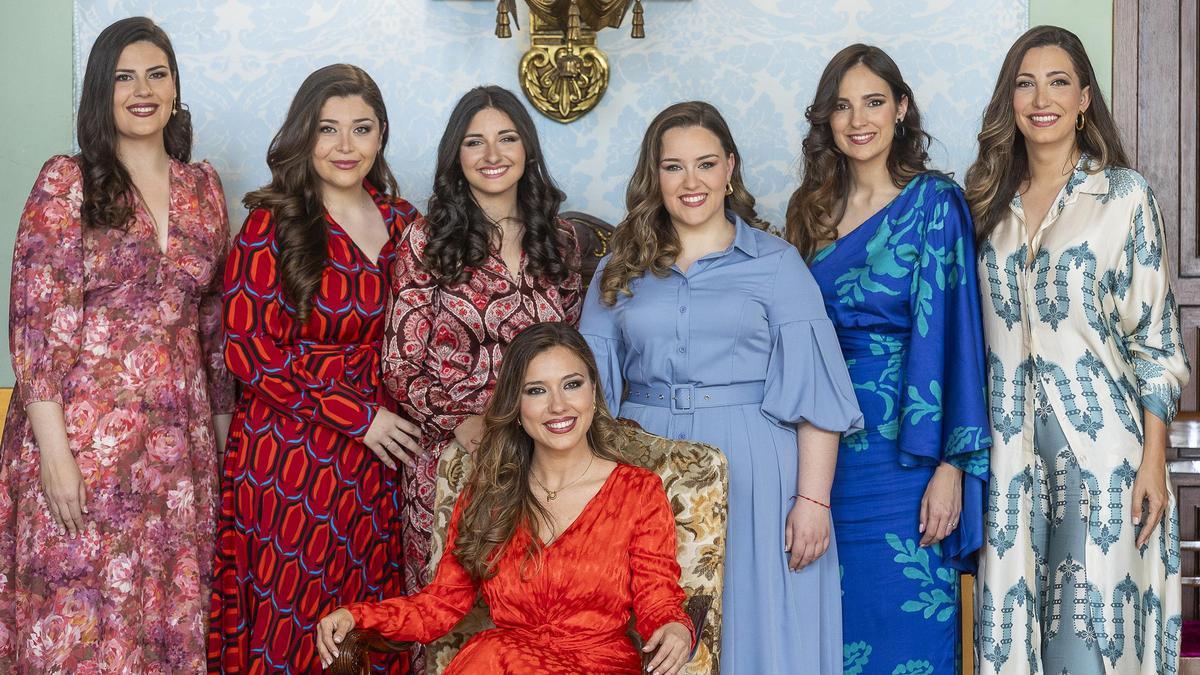 Alba Muñoz y sus Damas de Honor en el Casino de Alicante