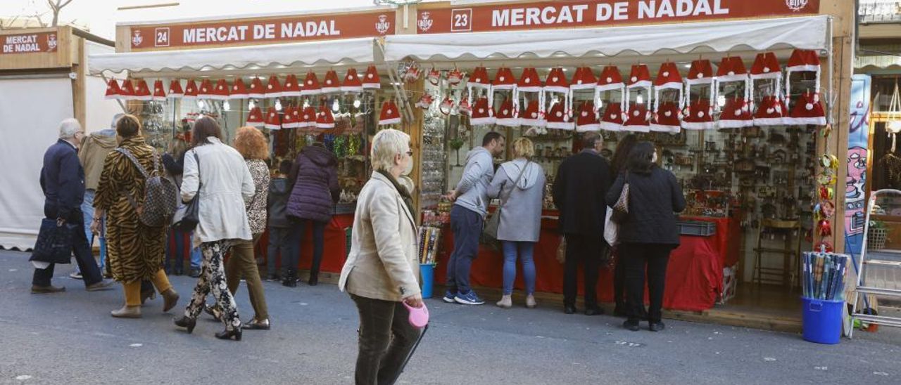 El Mercado de Navidad tendrá 29 puestos junto al Mercado Central El Mercado de Navidad tendrá 29 puestos junto al Mercado Central