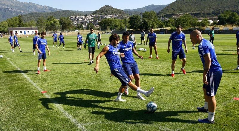 Entrenamiento del Real Zaragoza en Boltaña hoy 19 de julio