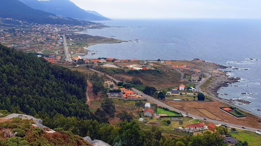 Vista del municipio de Oia