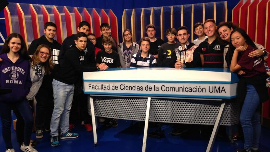 Un grupo de alumnos en la Facultad de Ciencias de la Comunicación, durante un taller de Técnicas de Comunicación en Público realizado este mes como parte de la programación de Mentorac.