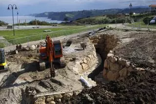 Así es la trinchera que apareció intacta en las excavaciones del Cabo San Lorenzo en Gijón: de "recrear" a "conservar"
