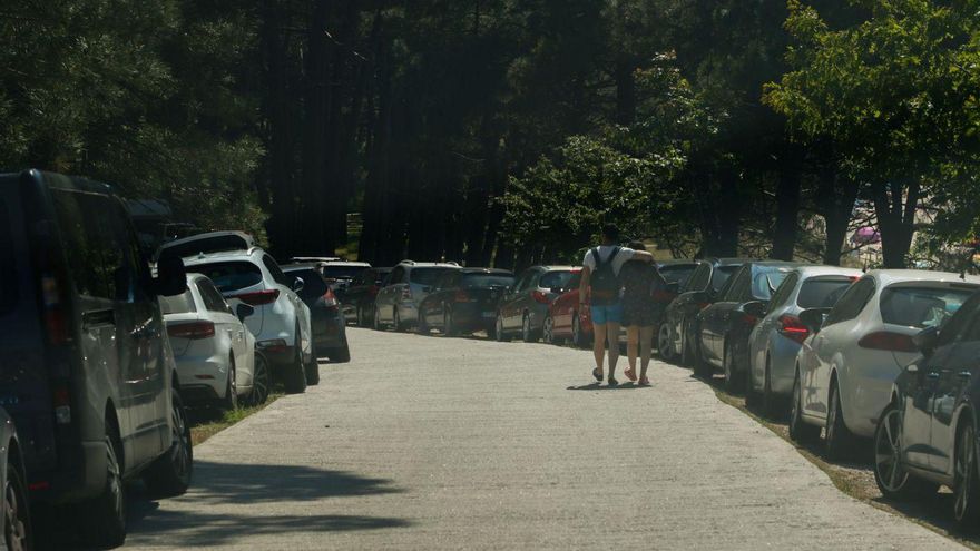 A Illa ofrece un servicio circular de bus a sus playas a partir del 1 de julio