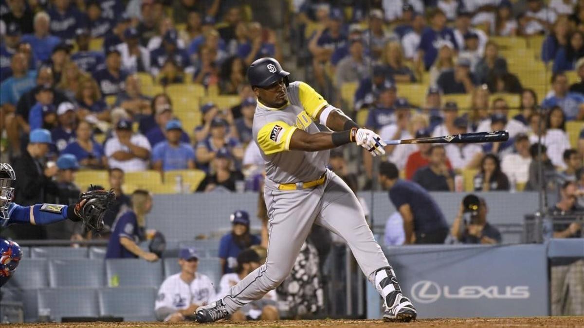 Una espectadora murió por una bola de béisbol en un partido de Los Angeles Dodgers