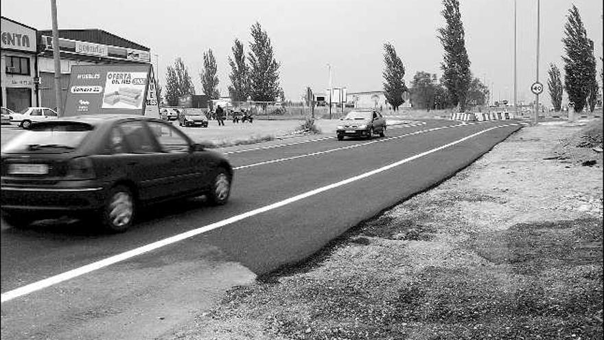 Aspecto que presenta en la actualidad la avenida de Galicia después de que se haya cubierto el socavón