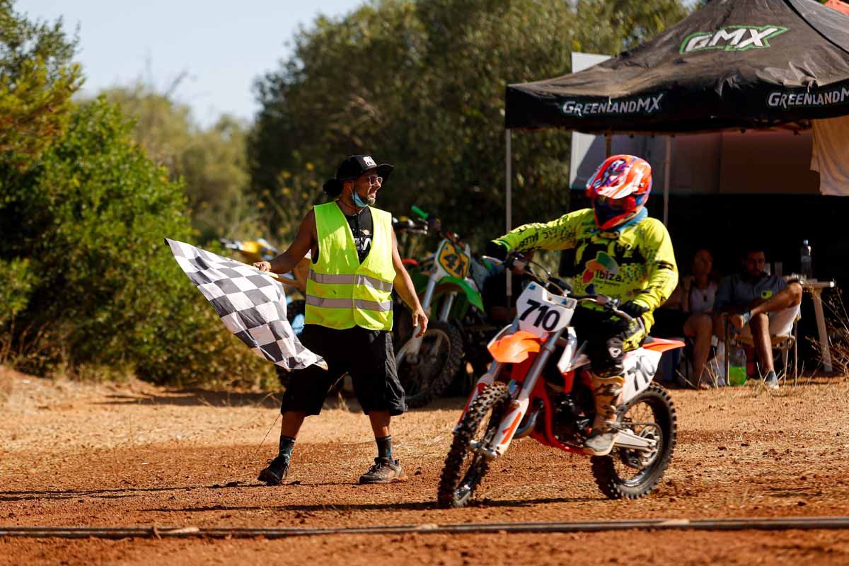 Motocross para valientes en Santa Eulària