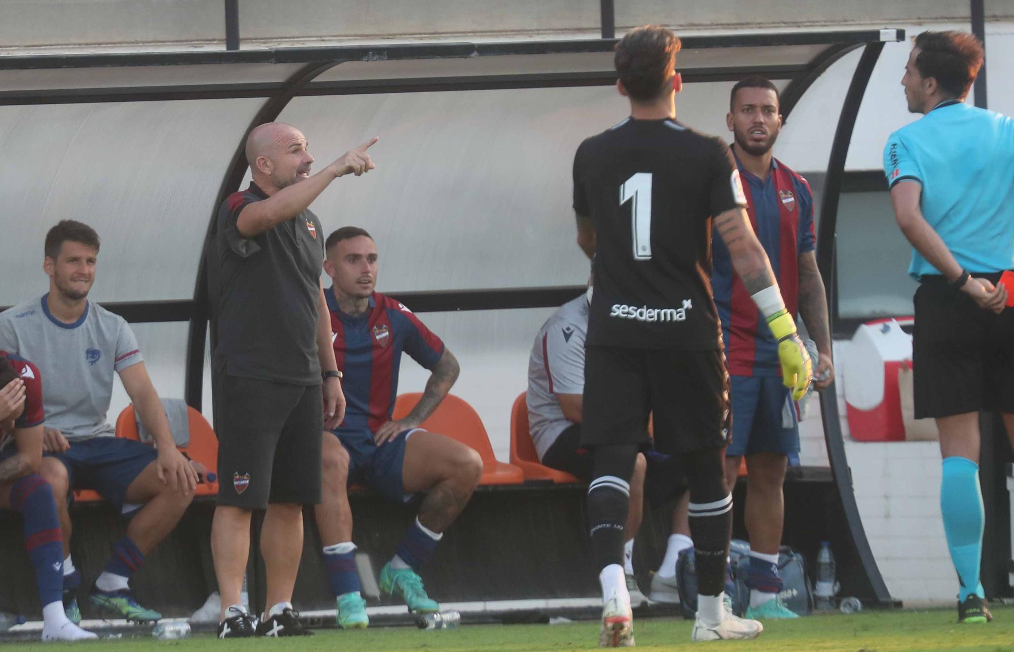 El Derbi Valencia - Levante, en imágenes