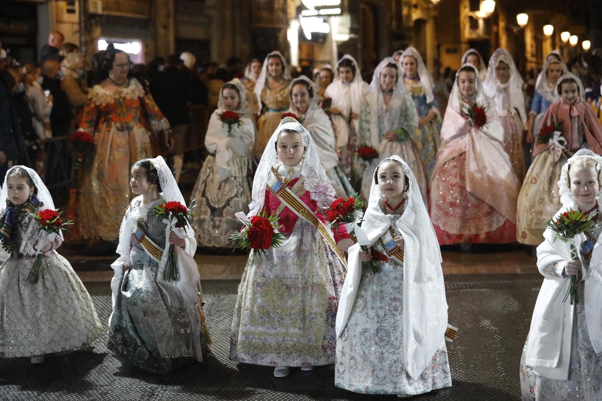 Búscate en el primer día de ofrenda por la calle Quart (entre las 22:00 a las 23:00 horas)