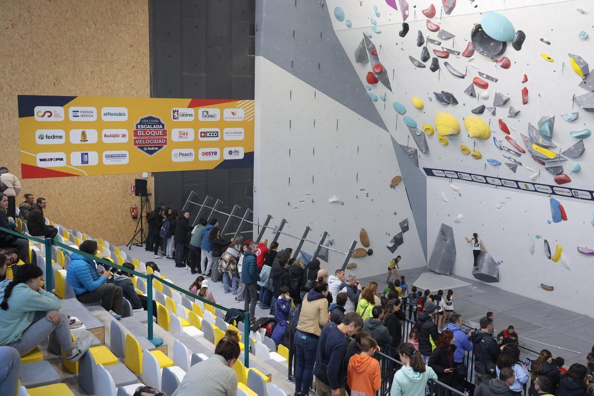 Galería | Arranca la primera jornada de la Copa de España de Escalada en Cáceres Galería | Arranca la primera jornada de la Copa de España de Escalada en Cáceres