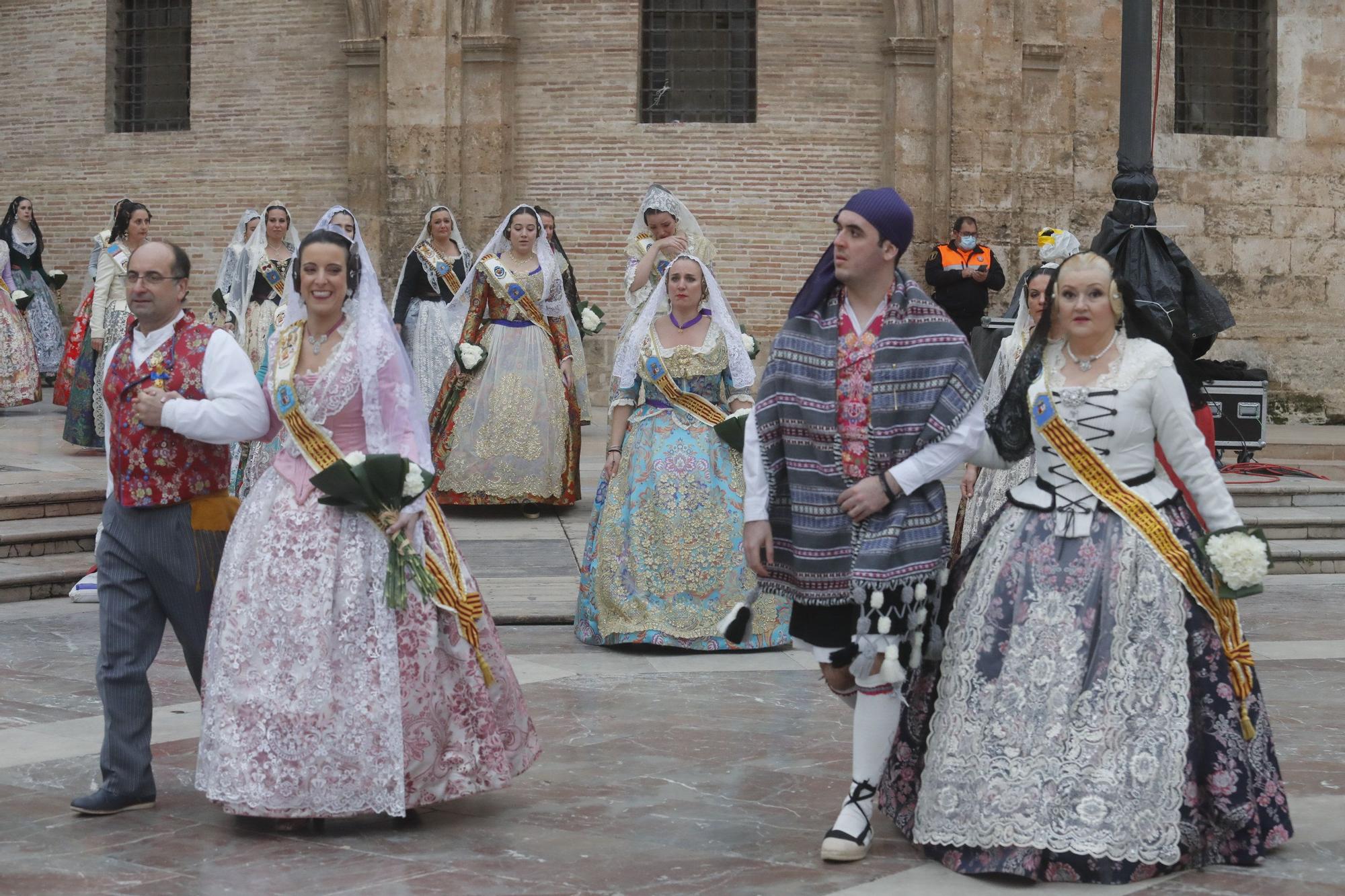 Búscate en el segundo día de ofrenda por la calle de la Paz (entre las 17:00 a las 18:00 horas)