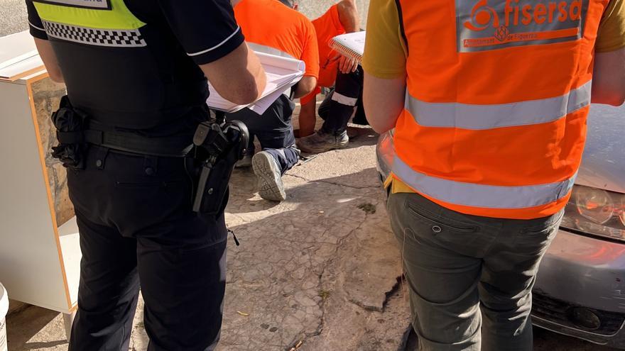 Detecten 8 fraus, sis d&#039;elèctrics i dos d&#039;aigua, en un edifici del centre de Figueres