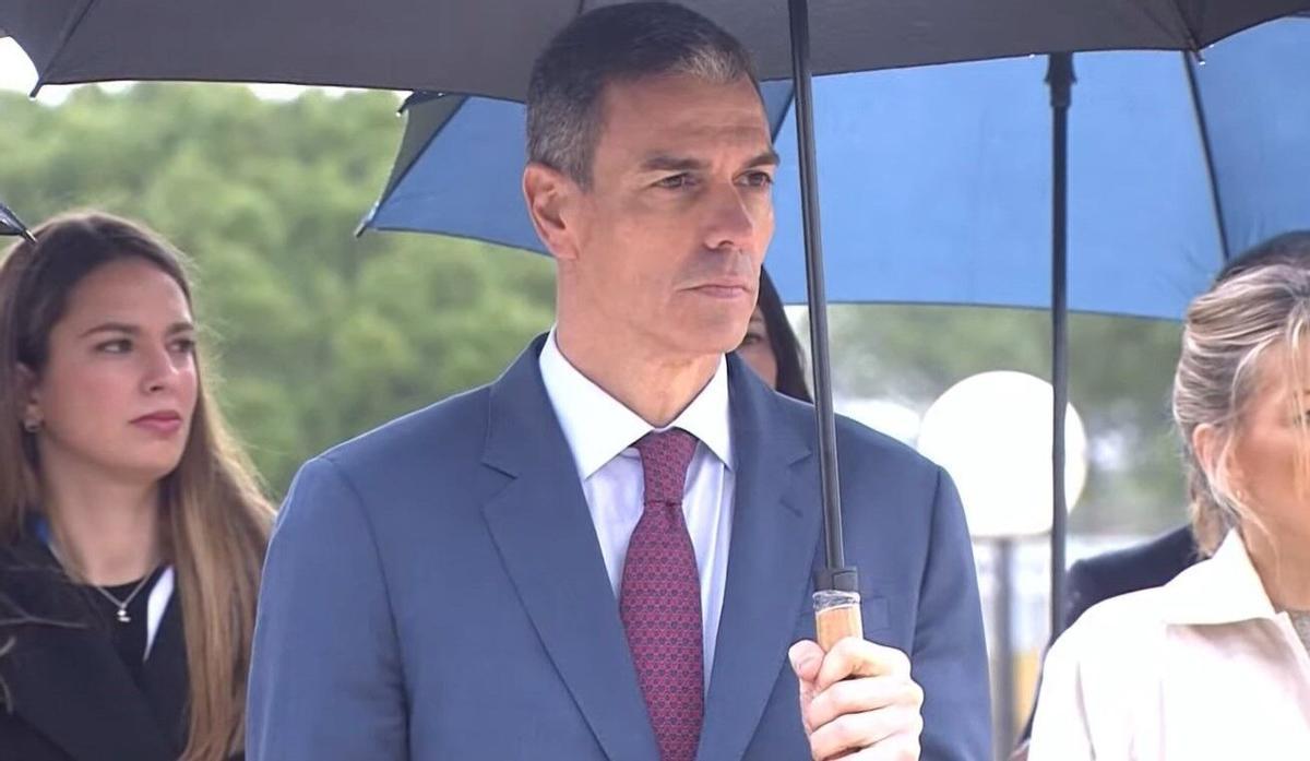 El presidente del Gobierno, Pedro Sánchez, en el acto homenaje a víctimas de la UNIA en el accidente de Adamuz en el marco de la XXXVI Cumbre Hispano-Portuguesa que se celebra en la provincia de Huelva