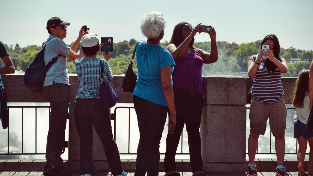 La despesa dels turistes estrangers a Catalunya cau un 3,8% al febrer.