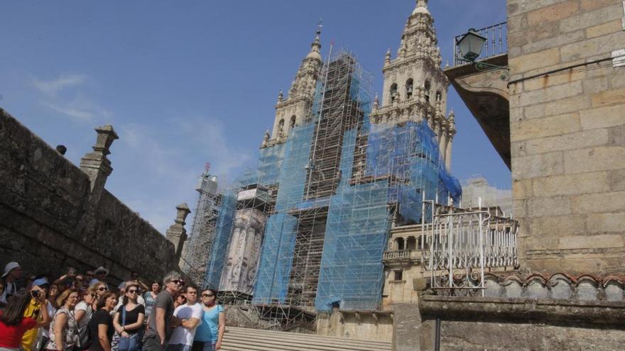 Fachada del Obradoiro en obras.