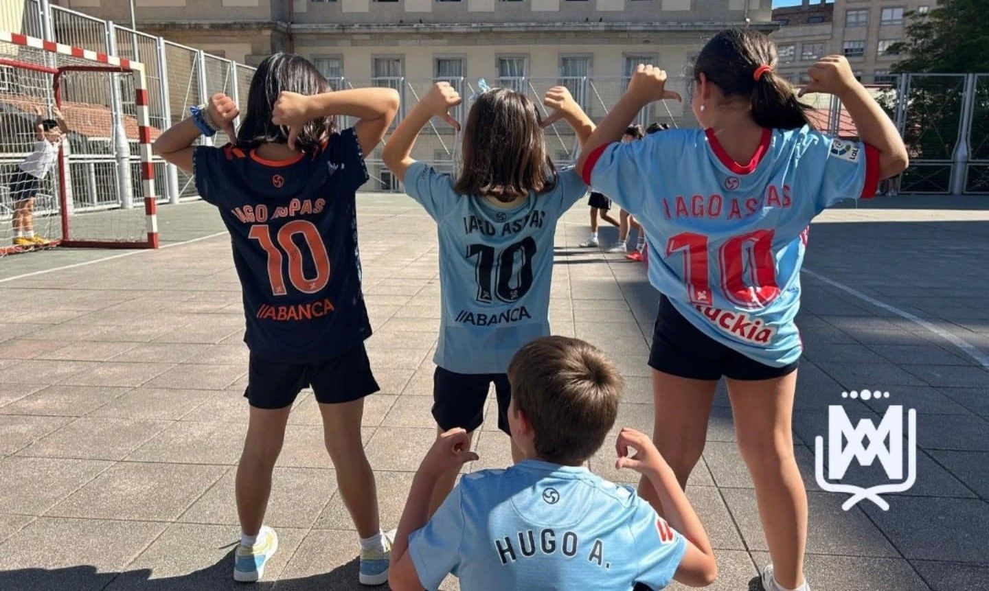 Los colores del Celta recubren toda la ciudad antes del vital partido por Europa contra el Rayo Vallecano