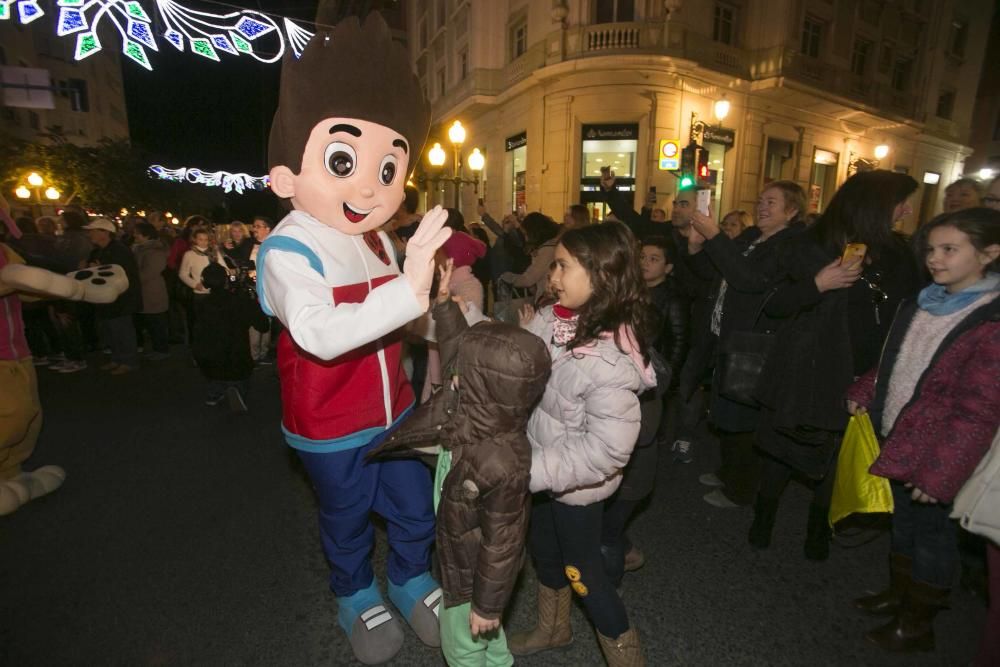 Desfile de los mensajeros reales en Alicante