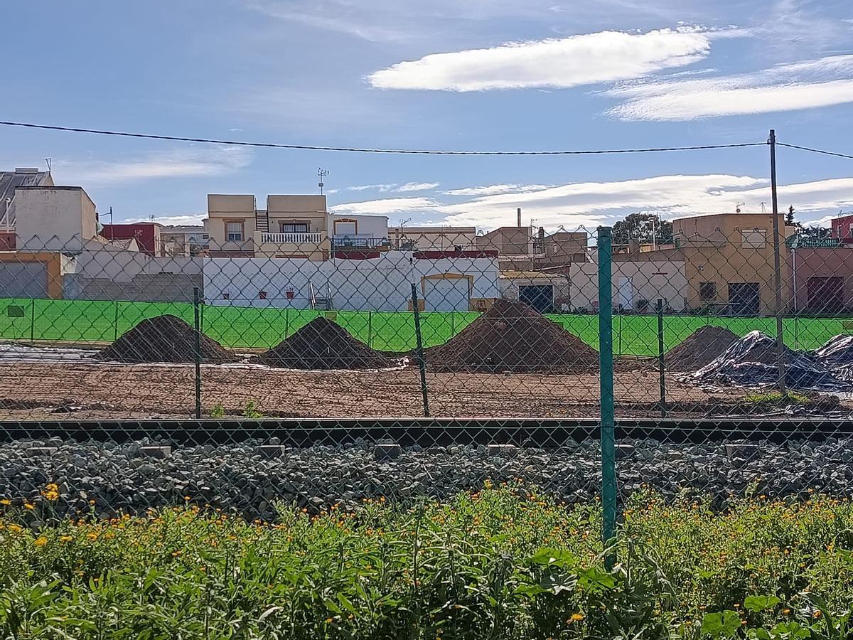 Parcela municipal contaminada de Los Mateos