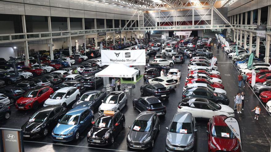 Último día del mercado de coches de ExpoCoruña | IAGO LÓPEZ