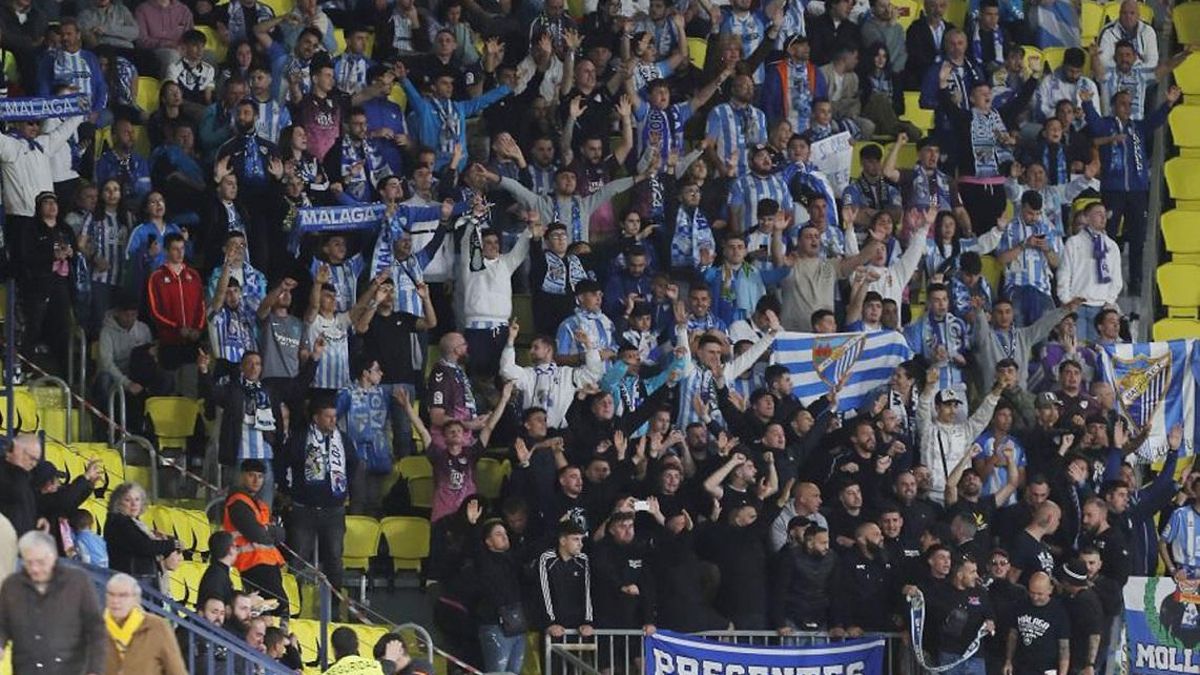 La afición del Málaga CF, en La Cerámica